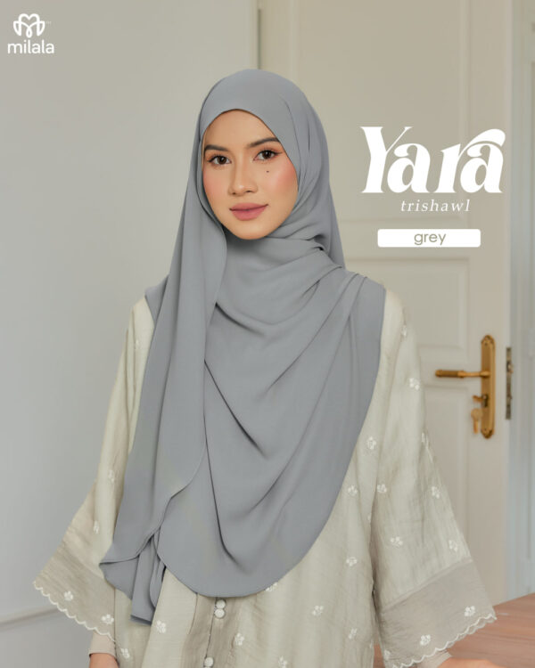 YARA TRISHAWL - GREY