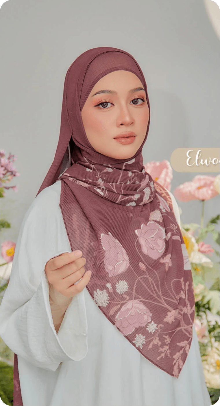 NURA PLEATED