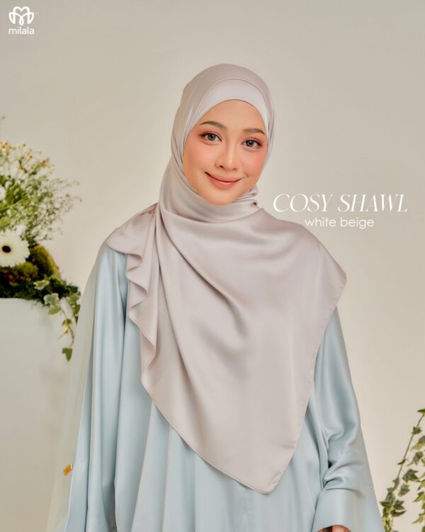 COSY SHAWL - WHITE BEIGE