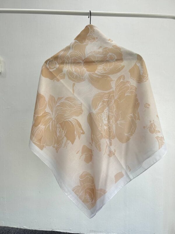 ROSE - Image 3