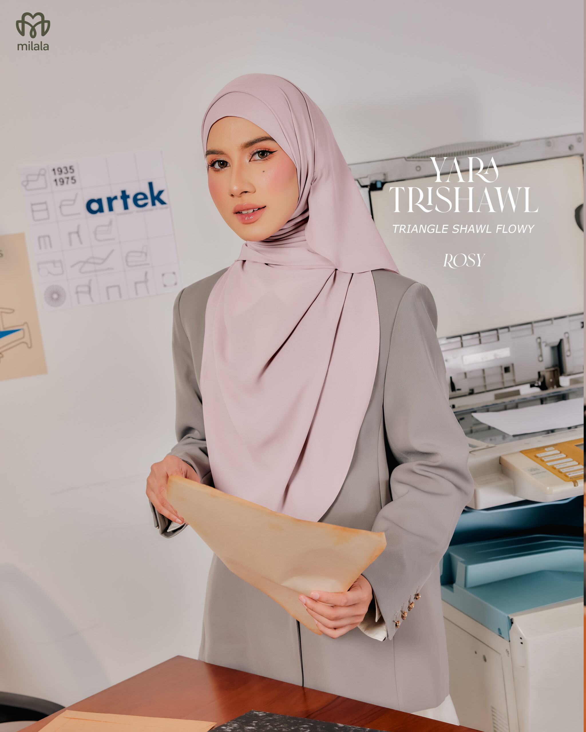 YARA TRISHAWL - ROSY