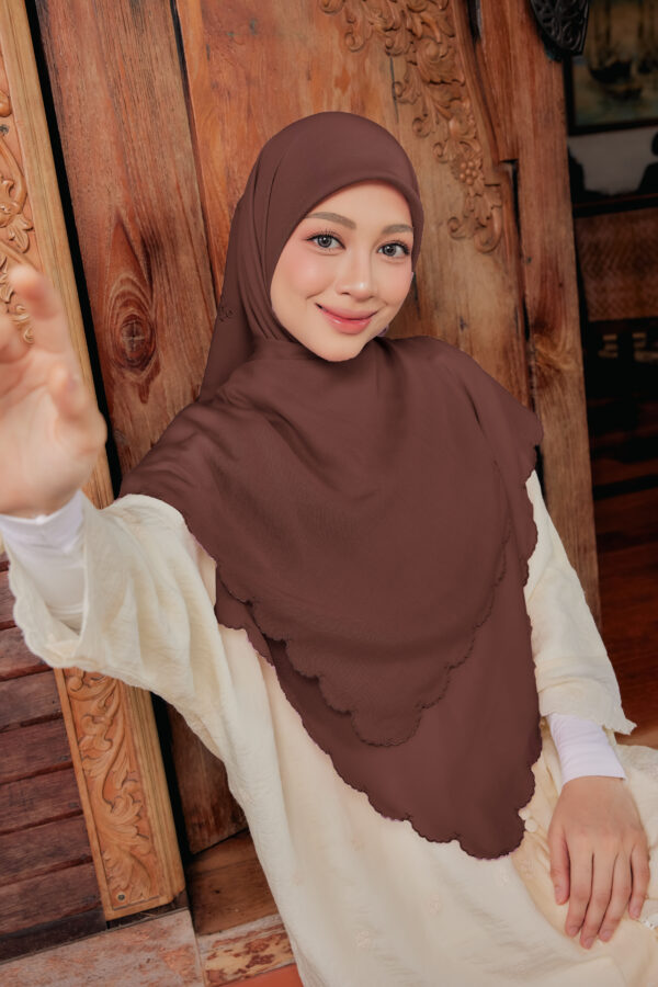 RICH BROWN - Image 2