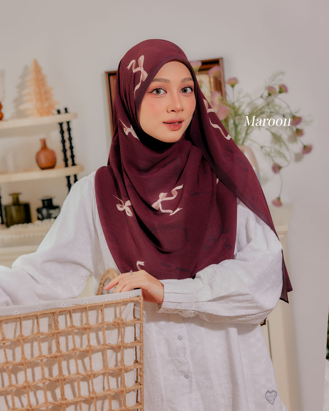 MAROON