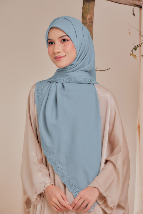 PALE POWDER - Image 2