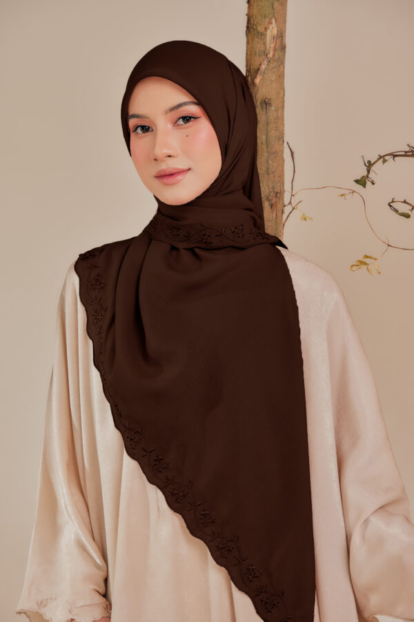 RICH BROWN - Image 3